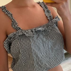 Gingham Ruffled Sleeveless Crop top